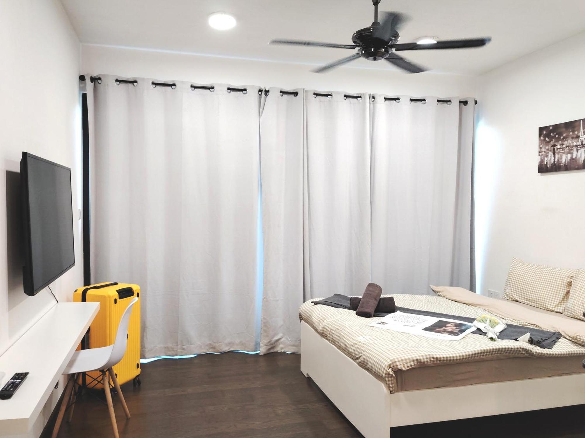 Almas Suites Poolview Netflix 100Mbps Bystay Nusajaya  Exterior photo