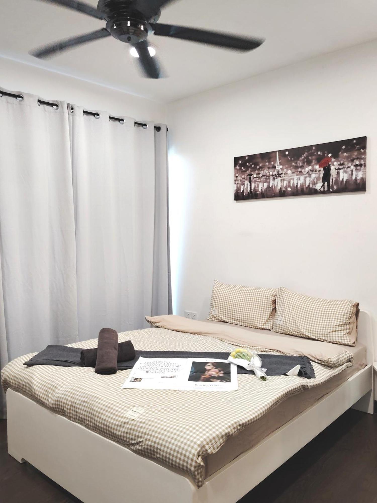 Almas Suites Poolview Netflix 100Mbps Bystay Nusajaya  Exterior photo