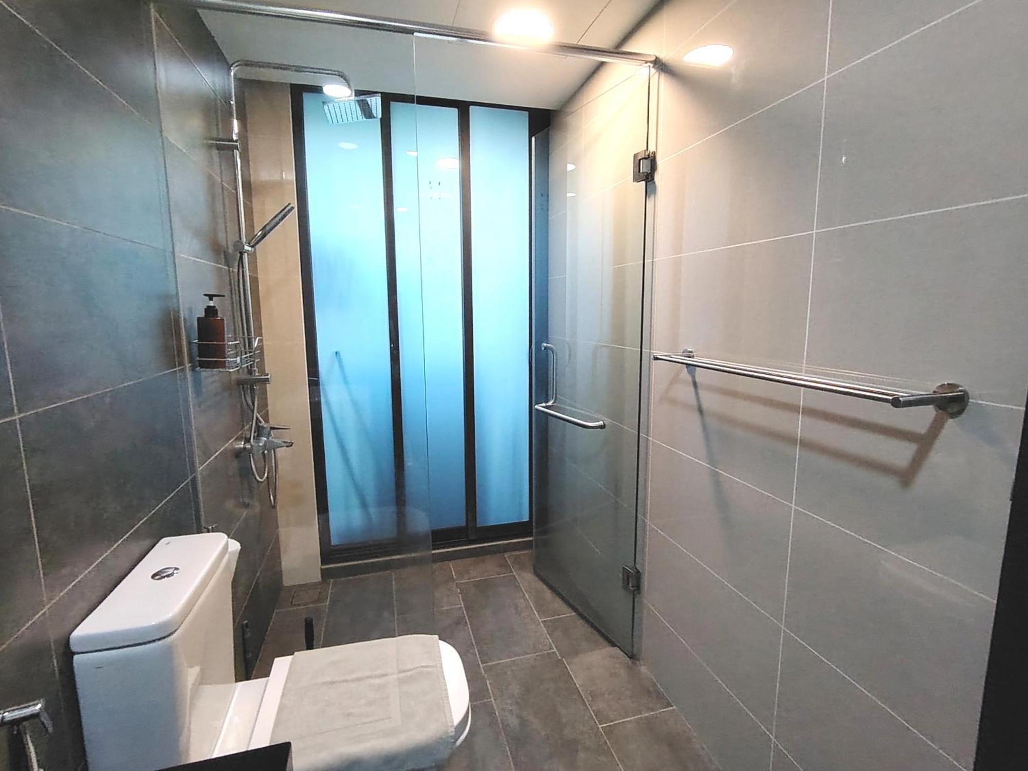 Almas Suites Poolview Netflix 100Mbps Bystay Nusajaya  Exterior photo